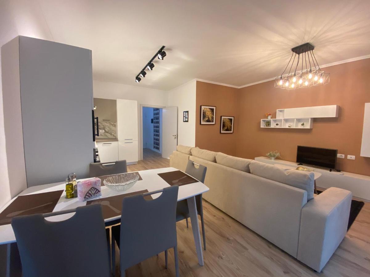 City Center& Sea View Apartment Durrës Eksteriør billede