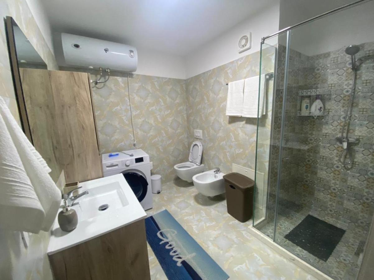 City Center& Sea View Apartment Durrës Eksteriør billede