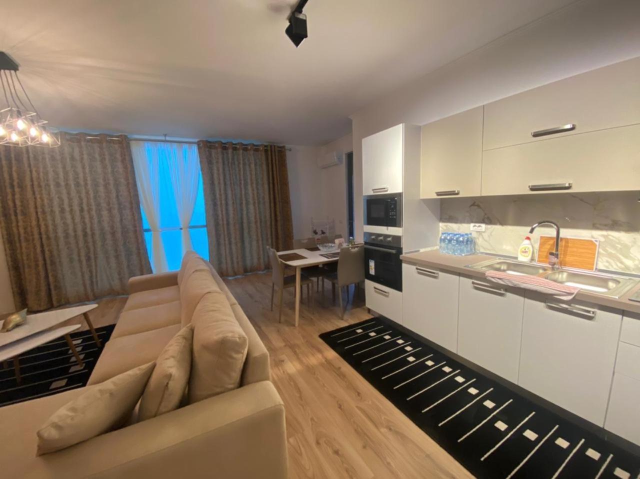City Center& Sea View Apartment Durrës Eksteriør billede
